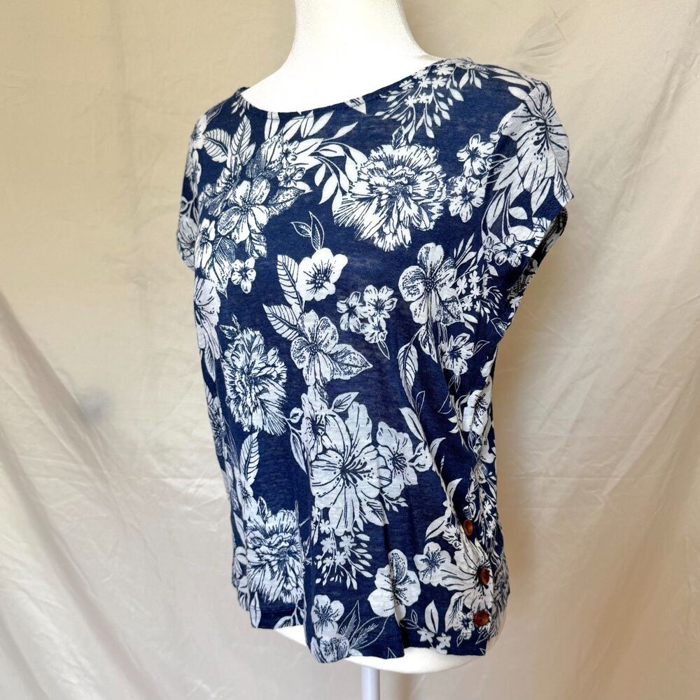 C&C California 100% linen knit top womens S navy floral cap sleeve button hem